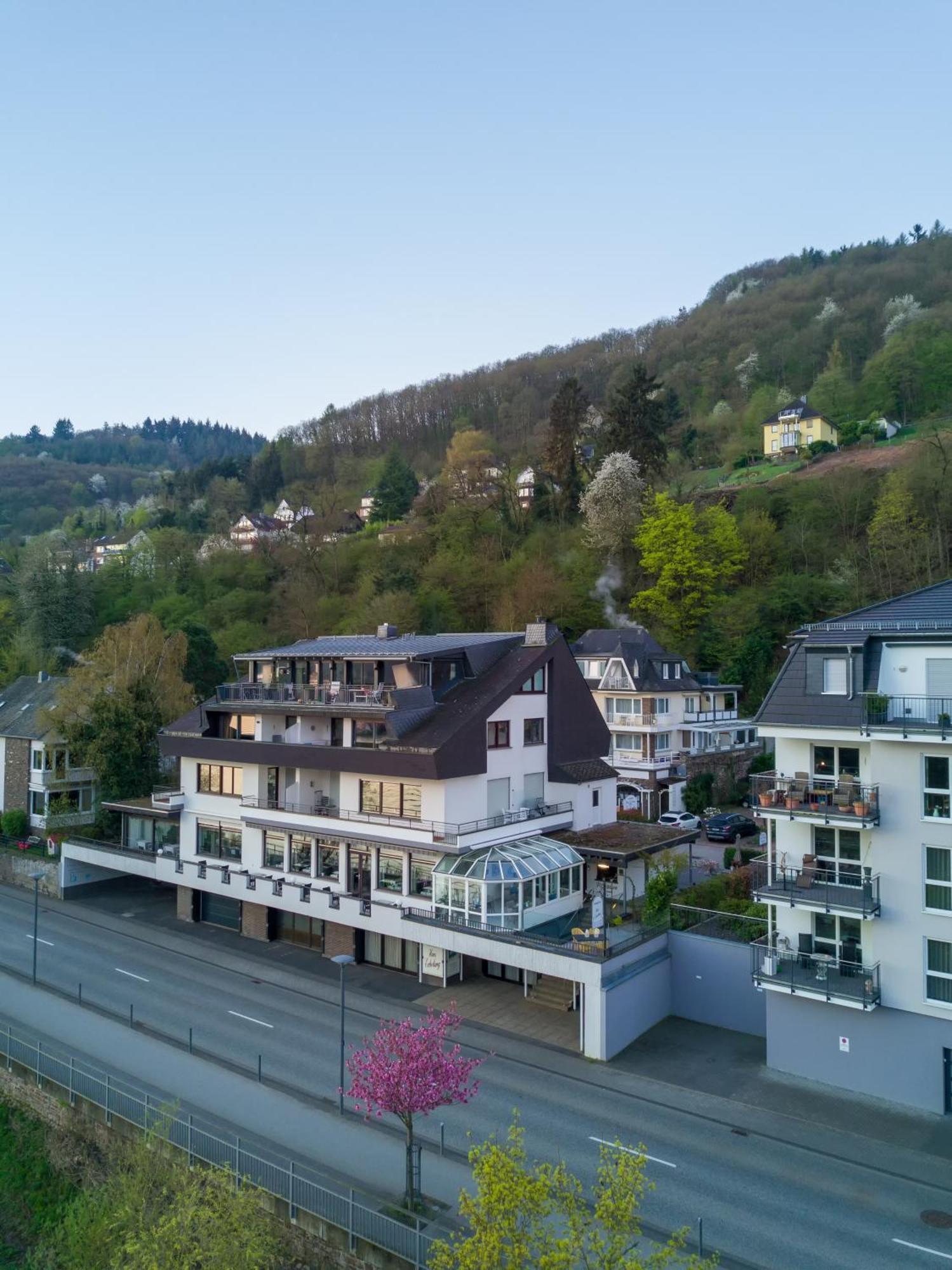 Hotel Haus Erholung Cochem Esterno foto